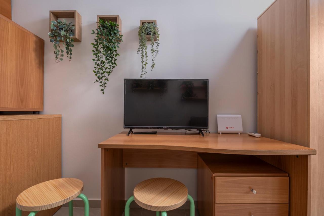 Kosmos Service Apartment Beautiful Studio 1 With Additional Cost Parking 塞萨洛尼基 外观 照片