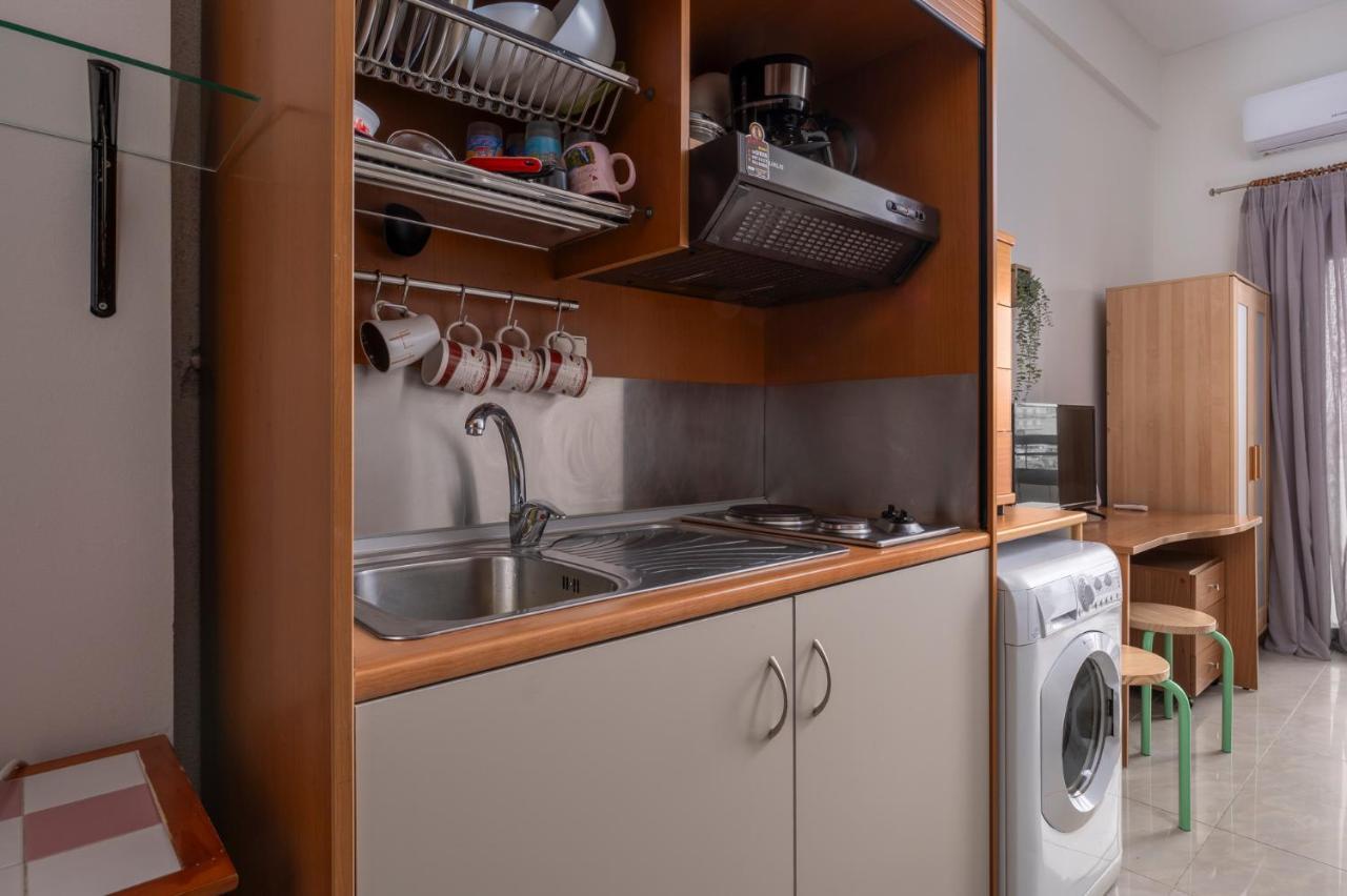 Kosmos Service Apartment Beautiful Studio 1 With Additional Cost Parking 塞萨洛尼基 外观 照片
