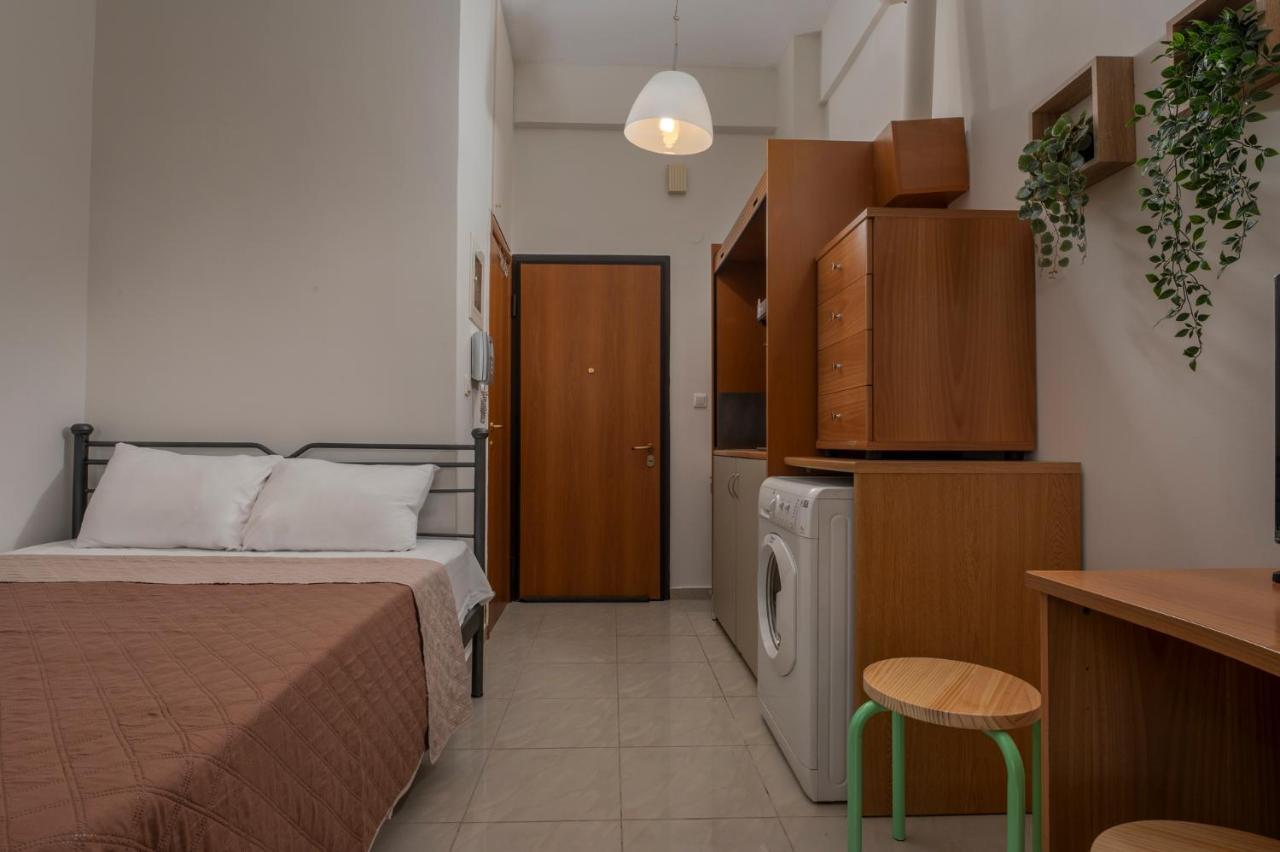 Kosmos Service Apartment Beautiful Studio 1 With Additional Cost Parking 塞萨洛尼基 外观 照片